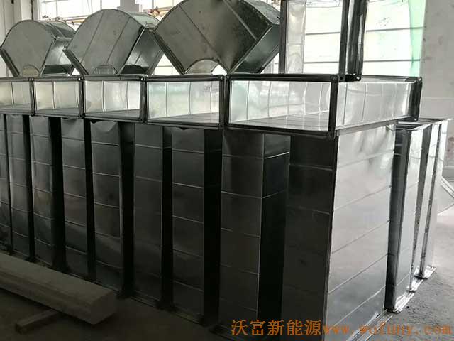 青島沃富新能源承建青島市小水清溝村改造配套學?？諝庠礋岜庙椖?mdash;—全熱回收通風管道